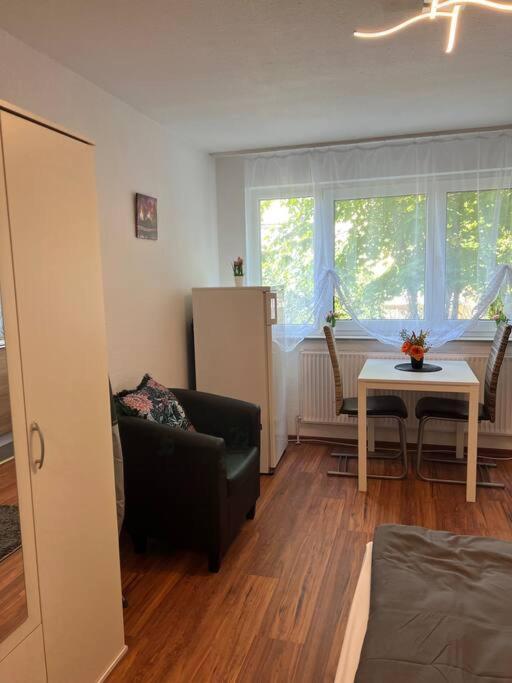 Apartment Am Stuttgarter Flughafen / Messe Leinfelden-Echterdingen Esterno foto