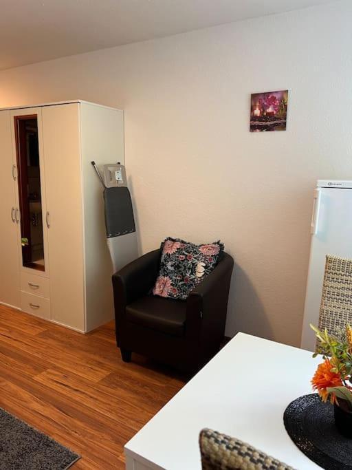 Apartment Am Stuttgarter Flughafen / Messe Leinfelden-Echterdingen Esterno foto