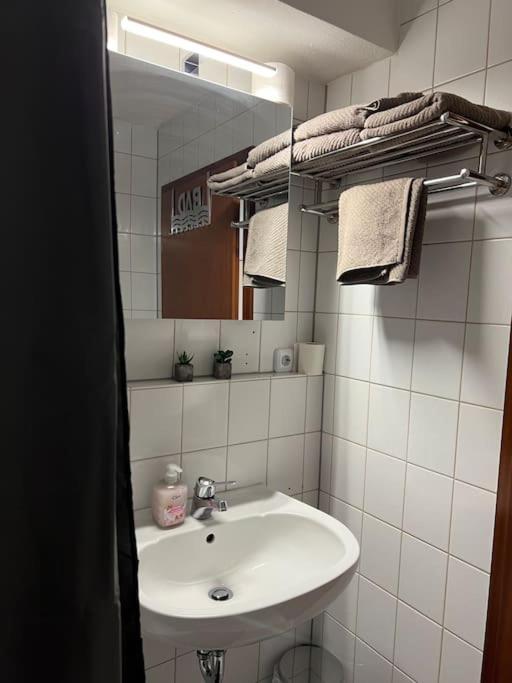 Apartment Am Stuttgarter Flughafen / Messe Leinfelden-Echterdingen Esterno foto
